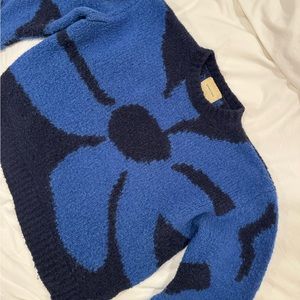 Navy and blue Paloma Wool sweater 💙